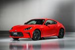 2022-toyota-gr-86-front-three-quarters-1617596343.jpg